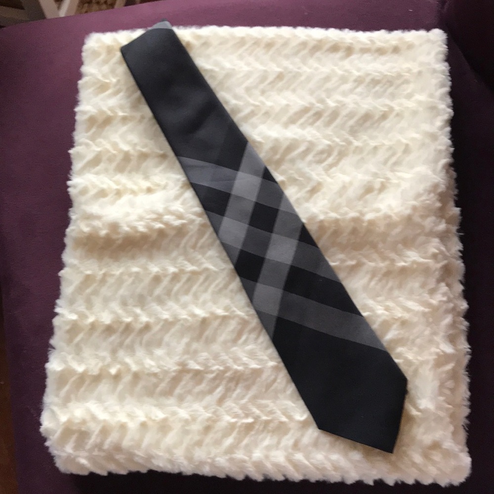 100% Silk Burberry Tie